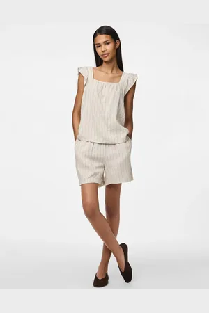 Pieces® – Shorts in Birkenweiß