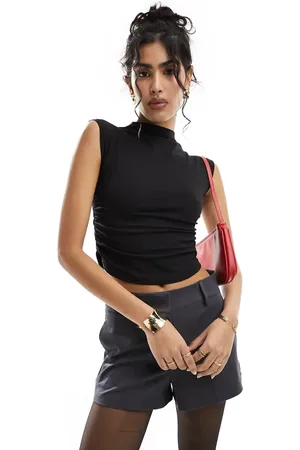 New Look – Tanktop in gebrochenem mit seitlicher Raffung