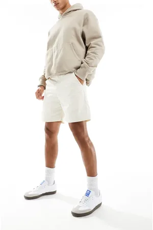 adidas – Chino-Shorts aus Webstoff in gebrochenem