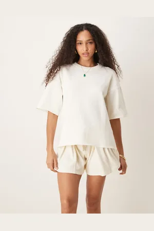 ASOS – Locker geschnittenes T-Shirt aus gestricktem Flammengarn in Cremeweiß