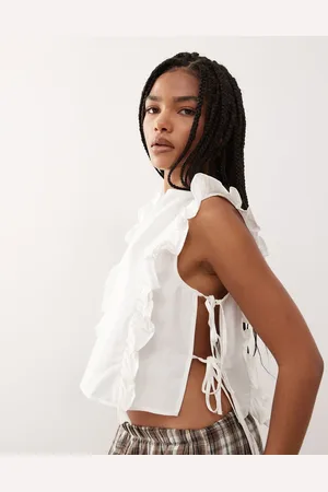 Reclaimed – Gerüschtes Oberteil mit Tabard-Design in Elfenbein und seitlichem Bindedetail