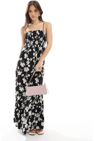 VERO MODA – Maxikleid mit gesmokter Brustpartie und -weißem Blumenmuster