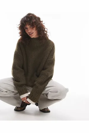 Topshop – Flauschiger Oversize-Strickpullover in Khaki