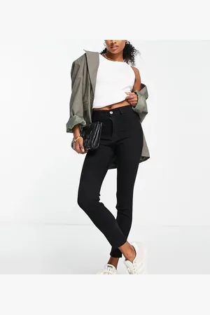 Pull&Bear Petite – Supereng geschnittene Jeans in mit hohem Bund
