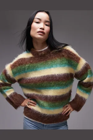 Topshop – Flauschiger Strickpullover mit buntem Streifenmuster und lockerem Schnitt