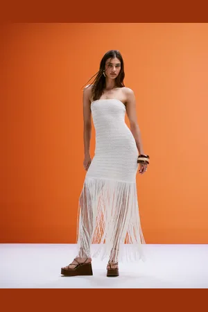4th & Reckless – Trägerloses Minikleid aus Häkelware in Creme mit Fransensaum