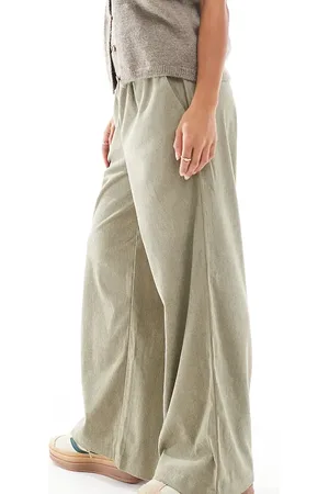 ONLY – Weit geschnittene Schlupfhose aus Cord in Salbeigrün
