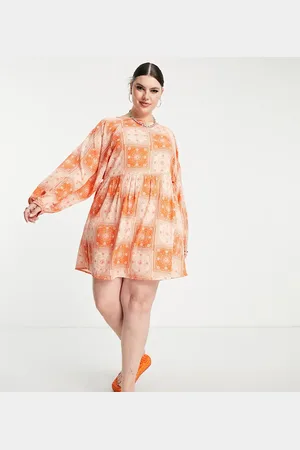 Daisy Street – Langärmliges Mini-Hängerkleid mit Bandana-Muster in dunklem