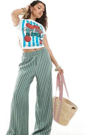 ONLY – Hose in gestreift mit Struktur und weitem Bein