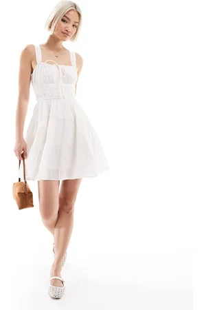 New Look – Gestuftes Minikleid in