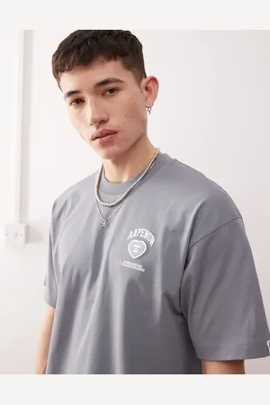 A Bathing Ape AAPE BY A BATHING APE – T-Shirt in Hellgrau mit Herz-Logo