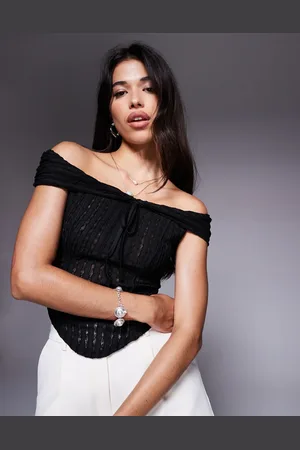 ASOS – Schulterfreies, kurzärmliges Oberteil aus strukturiertem Material in mit Bindedetail