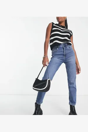 Stradivarius Petite – Schmal geschnittene Mom-Jeans mit Stretchanteil in authentischem