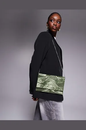 True Decadence – Envelope-Clutch in mit Paillettenmuster