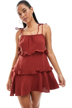 New Look – Gestuftes Mini-Sommerkleid in Burgunderrot
