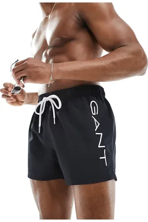 GANT – Badeshorts in mit seitlichem Logo-Schriftzug