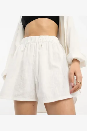 ASOS Petite – Strukturierte Strand-Shorts aus Baumwolle in , Kombiteil
