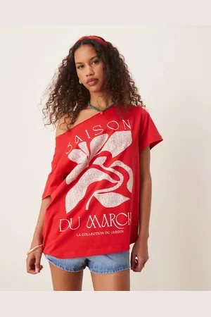 ASOS – Schulterfreies T-Shirt in mit Saison-Grafik