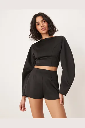 ASOS – Hotpant-Shorts in aus Scuba-Stoff, Kombiteil