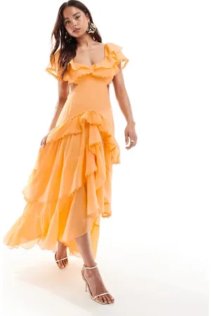 ASOS – Maxikleid in zartem mit Flatterärmeln, Spitzensaum und gestuftem Rock