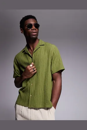 ASOS – Strukturiertes Hemd in Khaki mit Reverskragen
