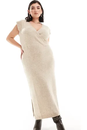 River Island – Strick-Midikleid in Beige mit Wickeldesign