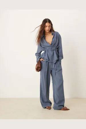 ASOS – Gebundene Wickel-Hemdbluse in , Kombiteil