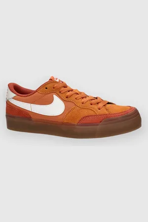 Nike Sb Zoom Pogo Plus Sneakers