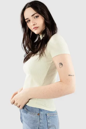 Kazane Isla T-Shirt
