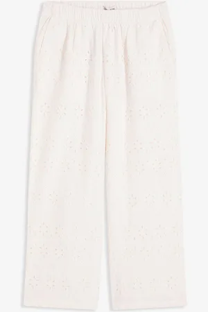 bonprix Culotte aus Lochstickerei