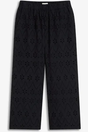 bonprix Culotte aus Lochstickerei