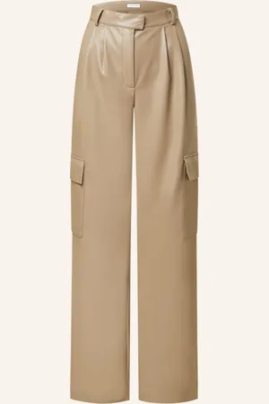 Mrs & HUGS Cargohose In Lederoptik beige