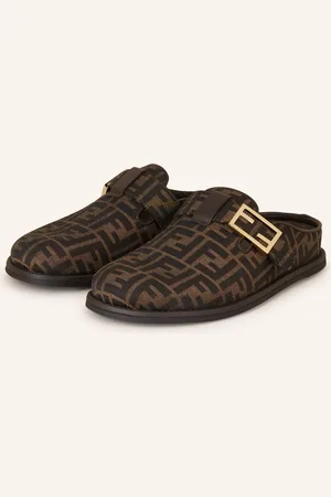 Fendi Pantoletten braun