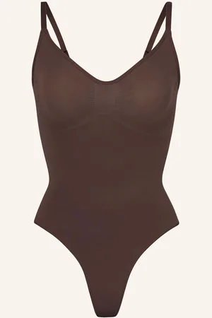 SKIMS Shape-Body Seamless Sculpt braun
