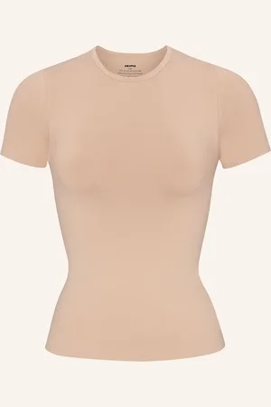 SKIMS Lounge-Shirt Soft Smoothing Seamless beige