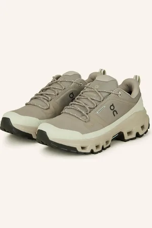 On Running Wanderschuhe Cloudrock Low Wp beige