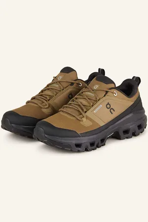 On Running Wanderschuhe Cloudrock Low Wp gruen
