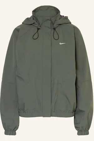 Nike Laufjacke Storm-Fit Swift gruen