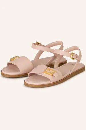 Fendi Sandalen beige