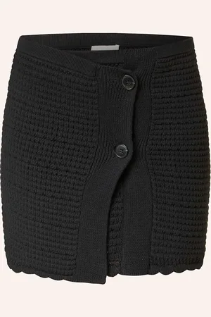 Closed Strickrock Crochet