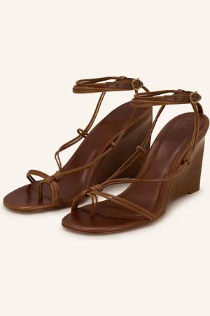 Bash Wedges Conny