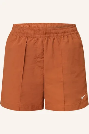 Nike Shorts Sportswear Essential braun