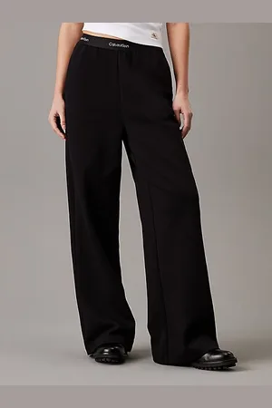 Calvin Klein Logo Tape Hose mit weitem Bein