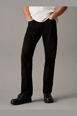 Calvin Klein Standard Straight Jeans