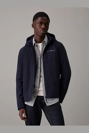 Calvin Klein Jacke aus technischem Gewebe mit Kapuze