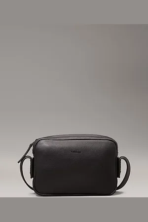 Calvin Klein Flache Crossbody Camera Bag