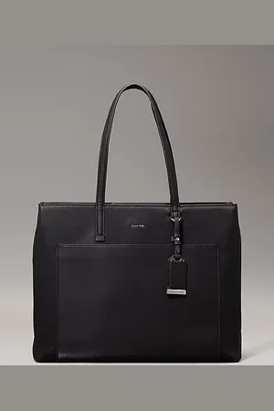 Calvin Klein Shopper