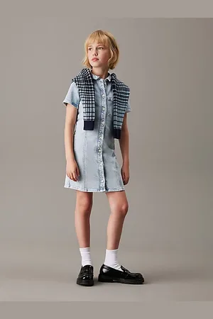 Calvin Klein Enges Denim-Trägerkleid im A-Linien-Schnitt