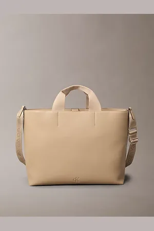 Calvin Klein Shopper