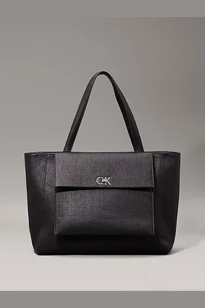 Calvin Klein Shopper